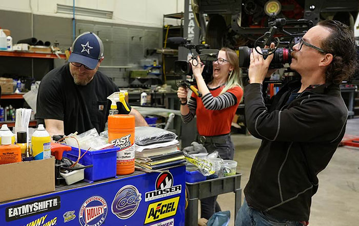 On set of the show Graveyard Carz